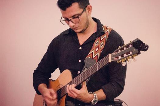 Oscar Fuentes - Artistas Festival Internacional de Guitarra Cartagena